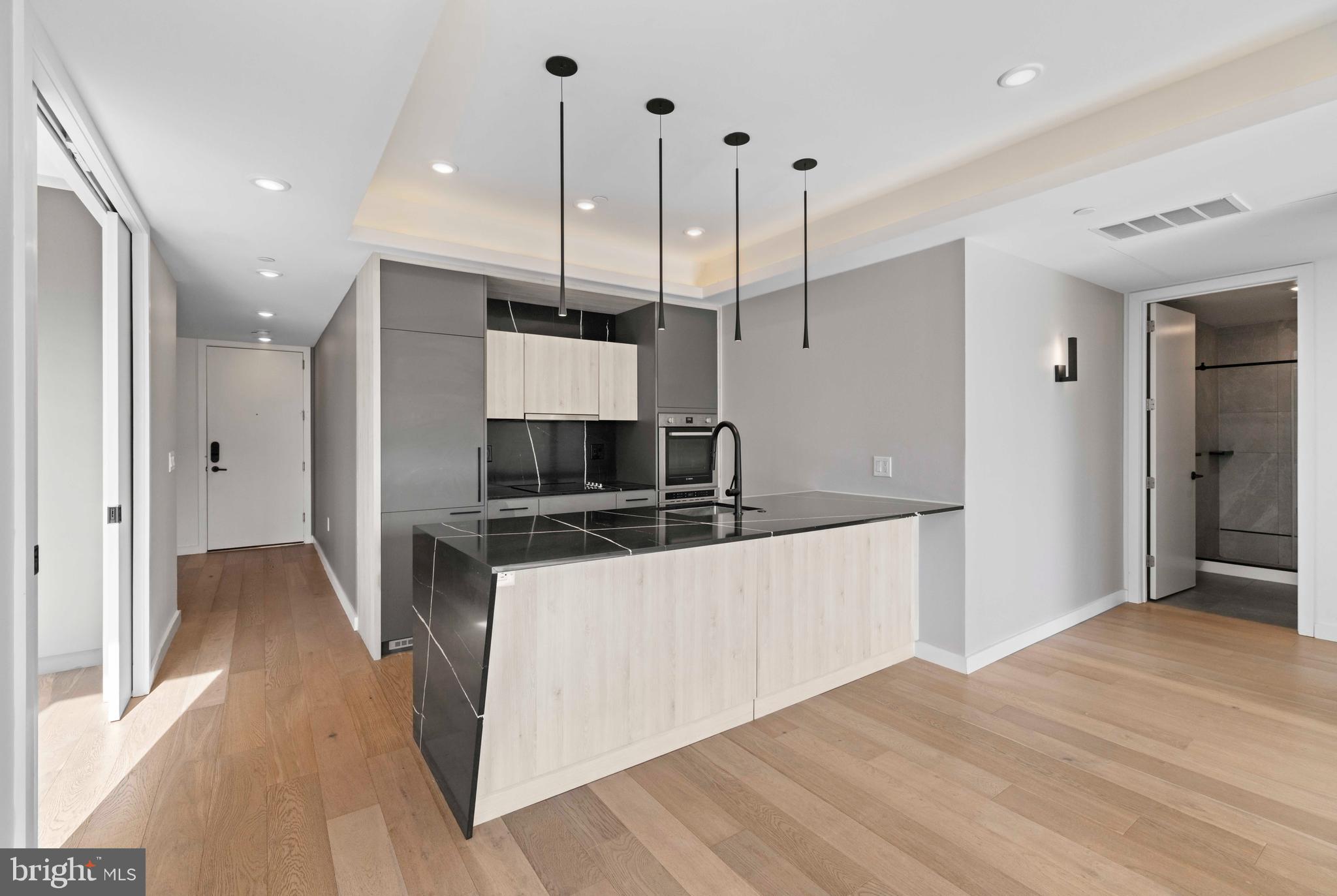 807 N 3RD STREET 404