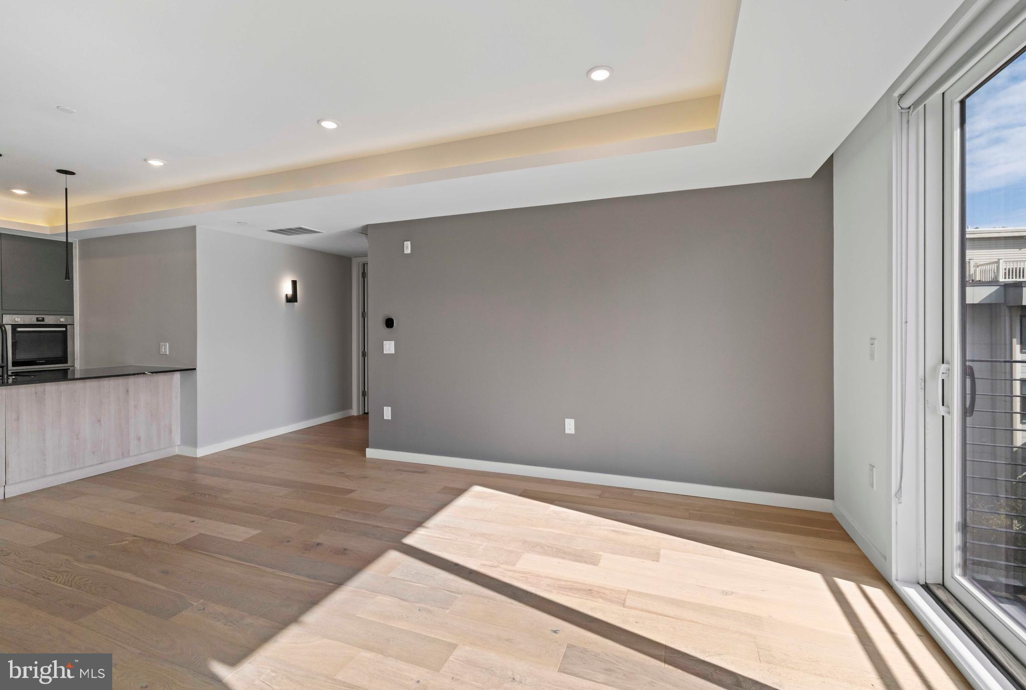 807 N 3RD STREET 404