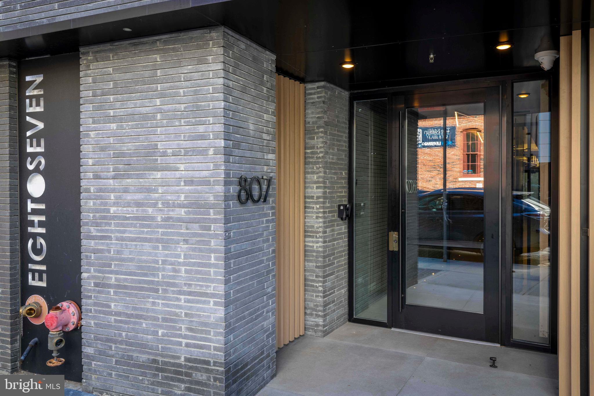 807 N 3RD STREET 404