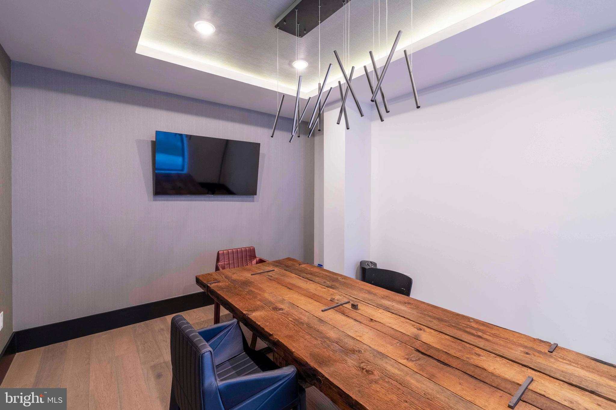 807 N 3RD STREET 404