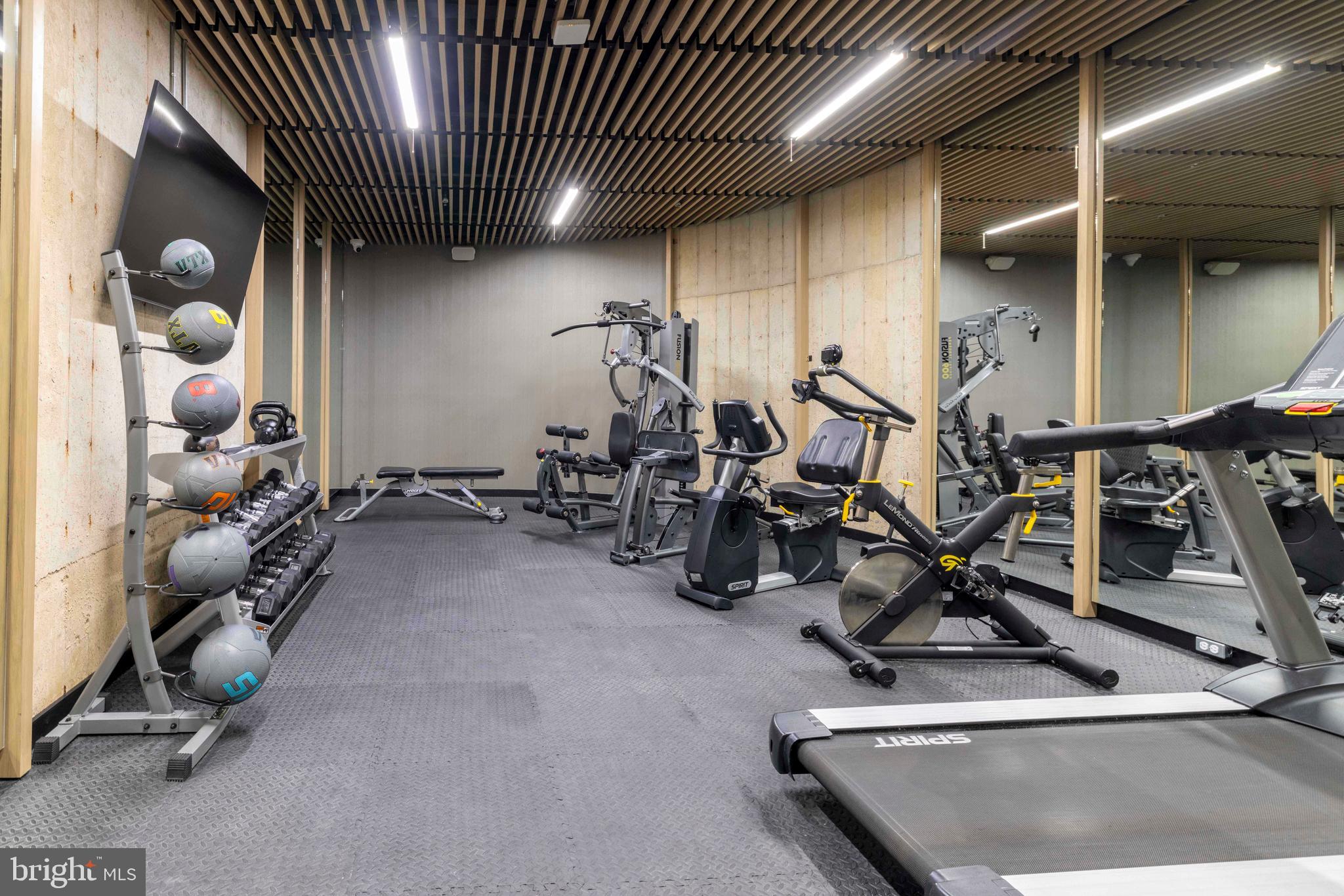 807 N 3RD STREET 404