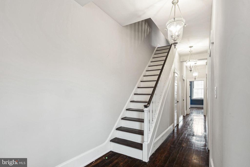 334 SPRUCE STREET