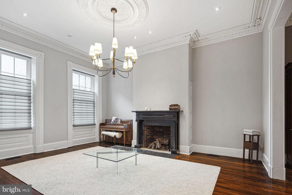334 SPRUCE STREET
