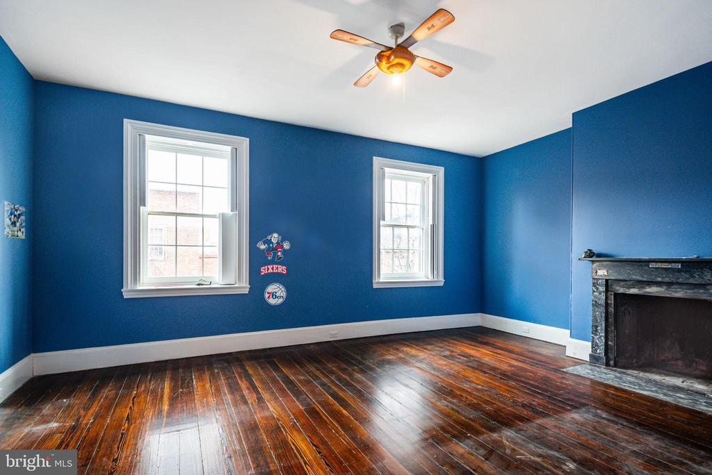 334 SPRUCE STREET