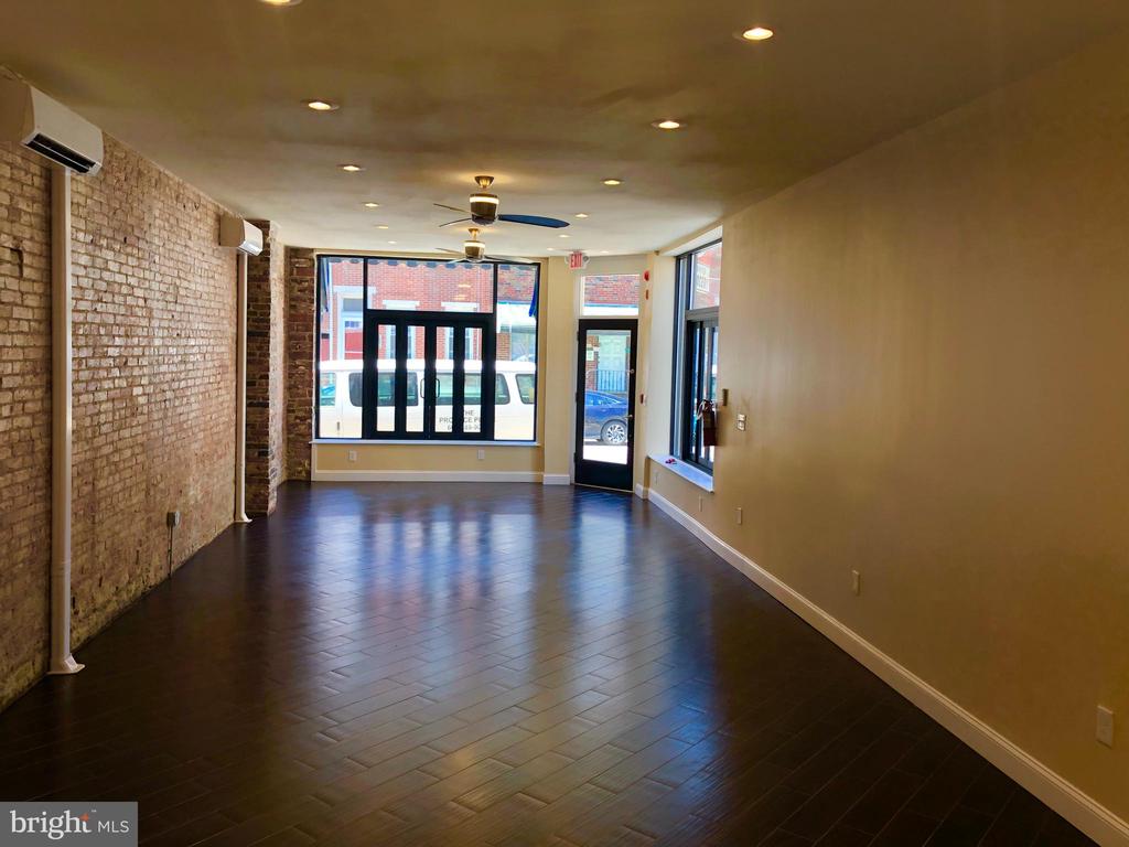 1229 S 6TH STREET