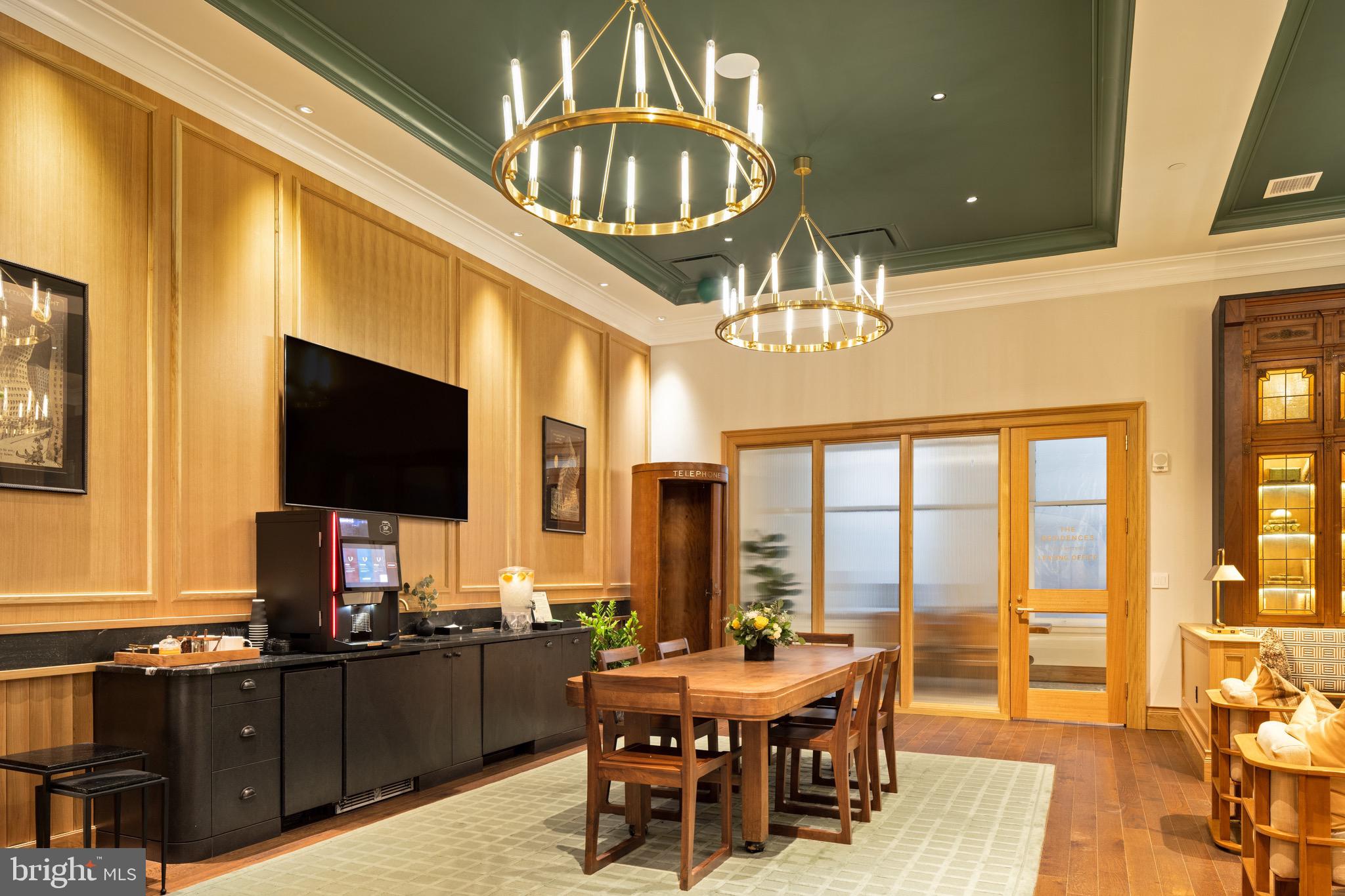 200 S BROAD STREET 910