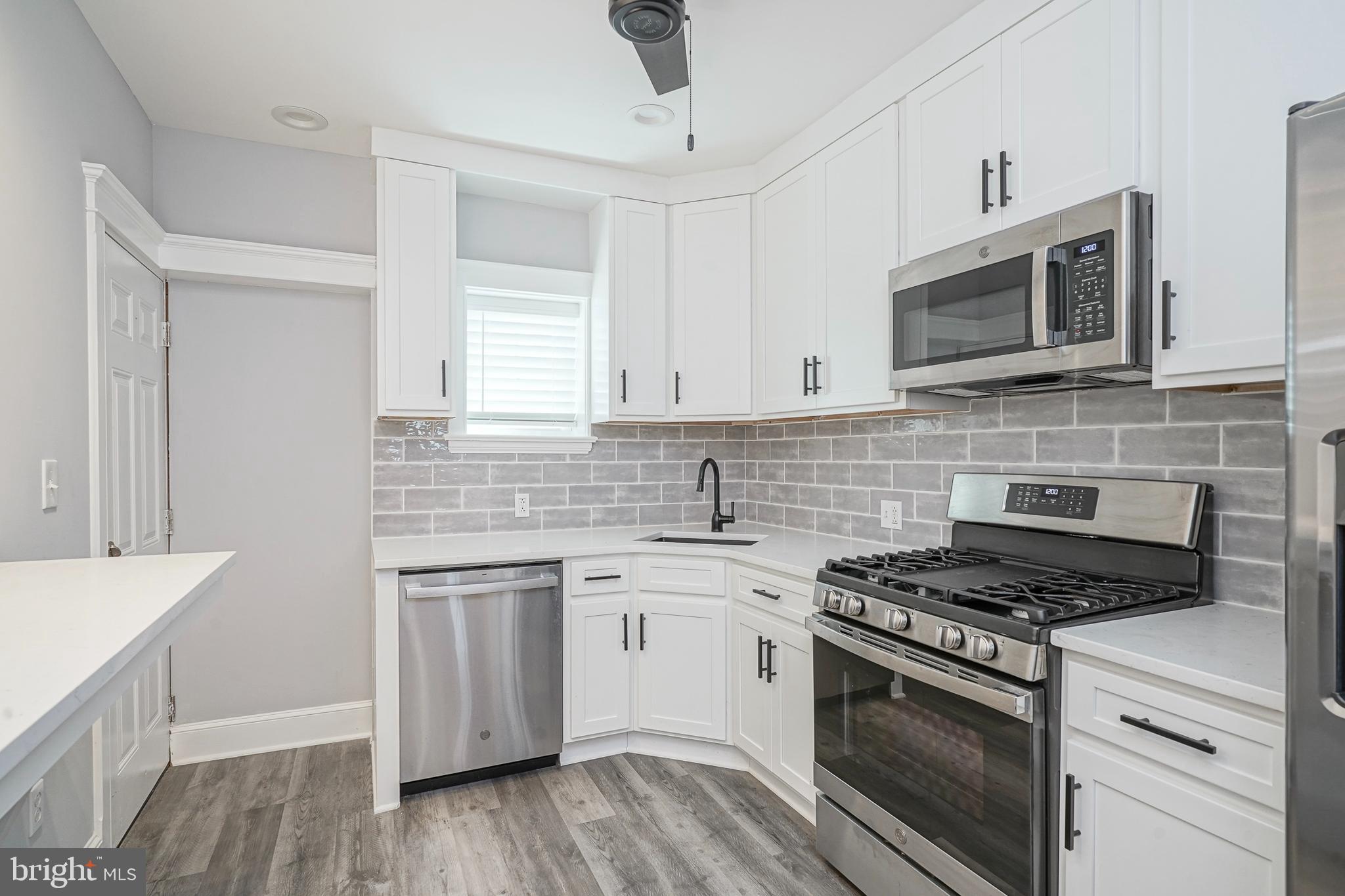 2545 S WARNOCK STREET