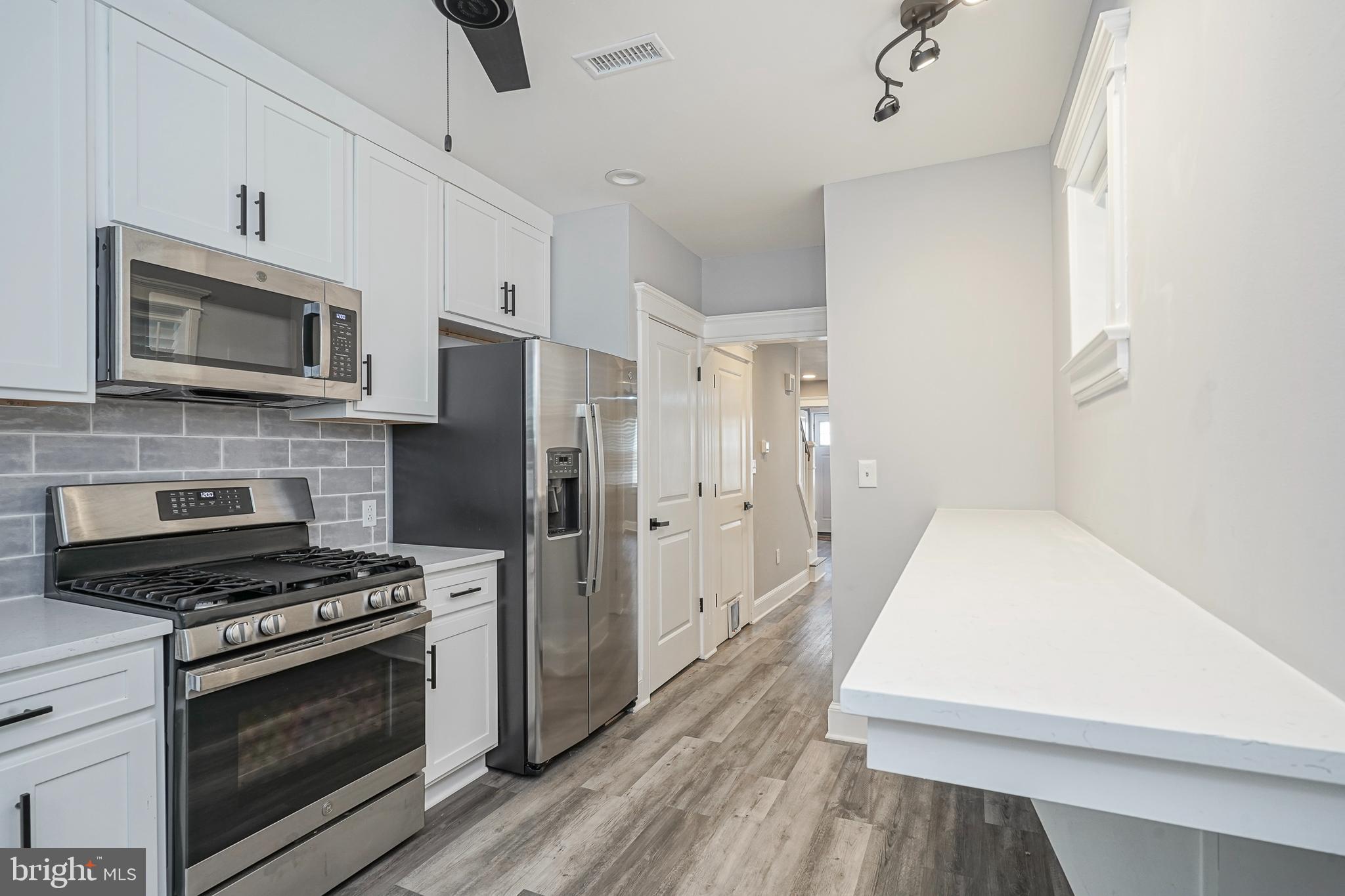 2545 S WARNOCK STREET