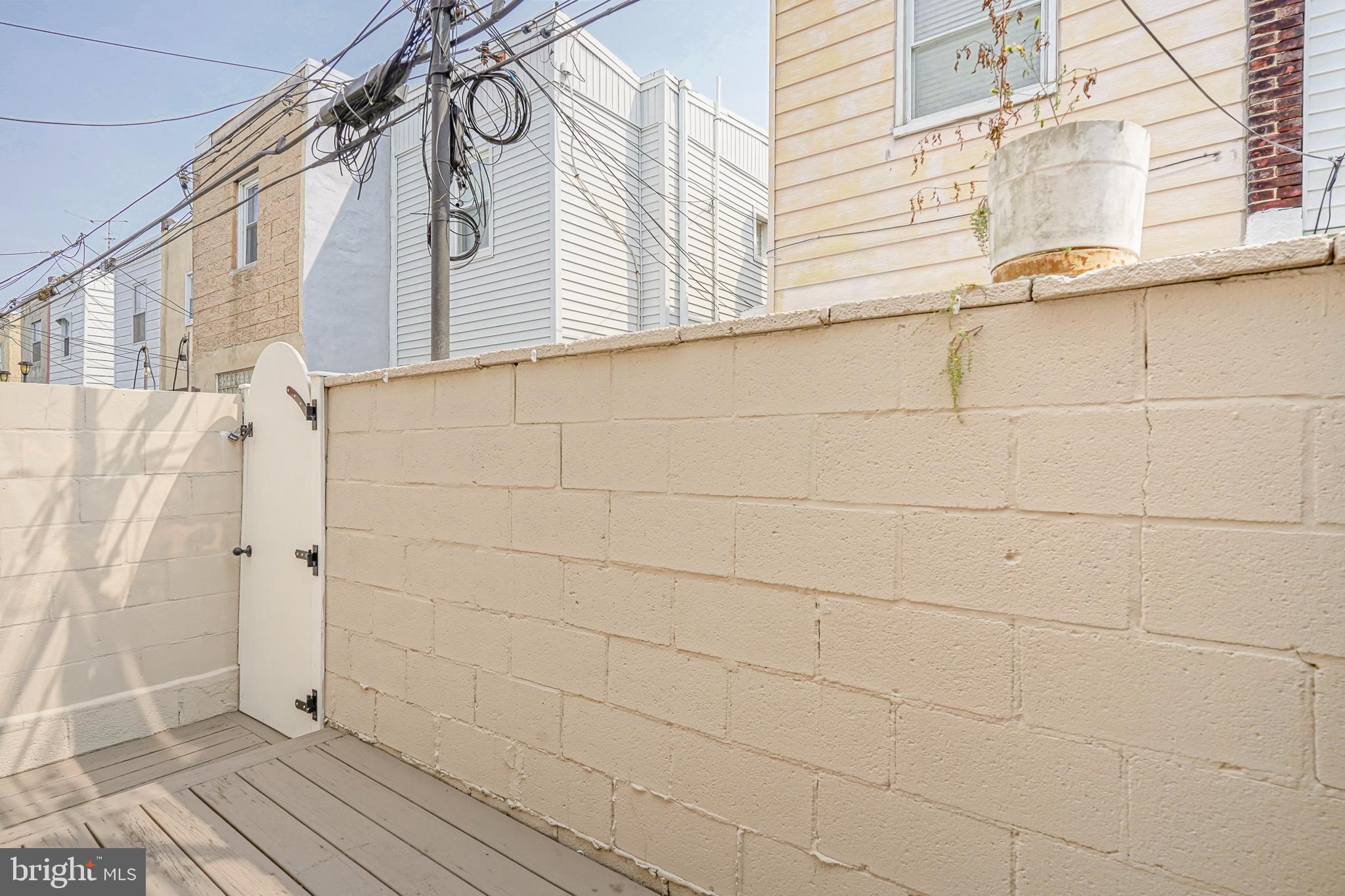 2545 S WARNOCK STREET