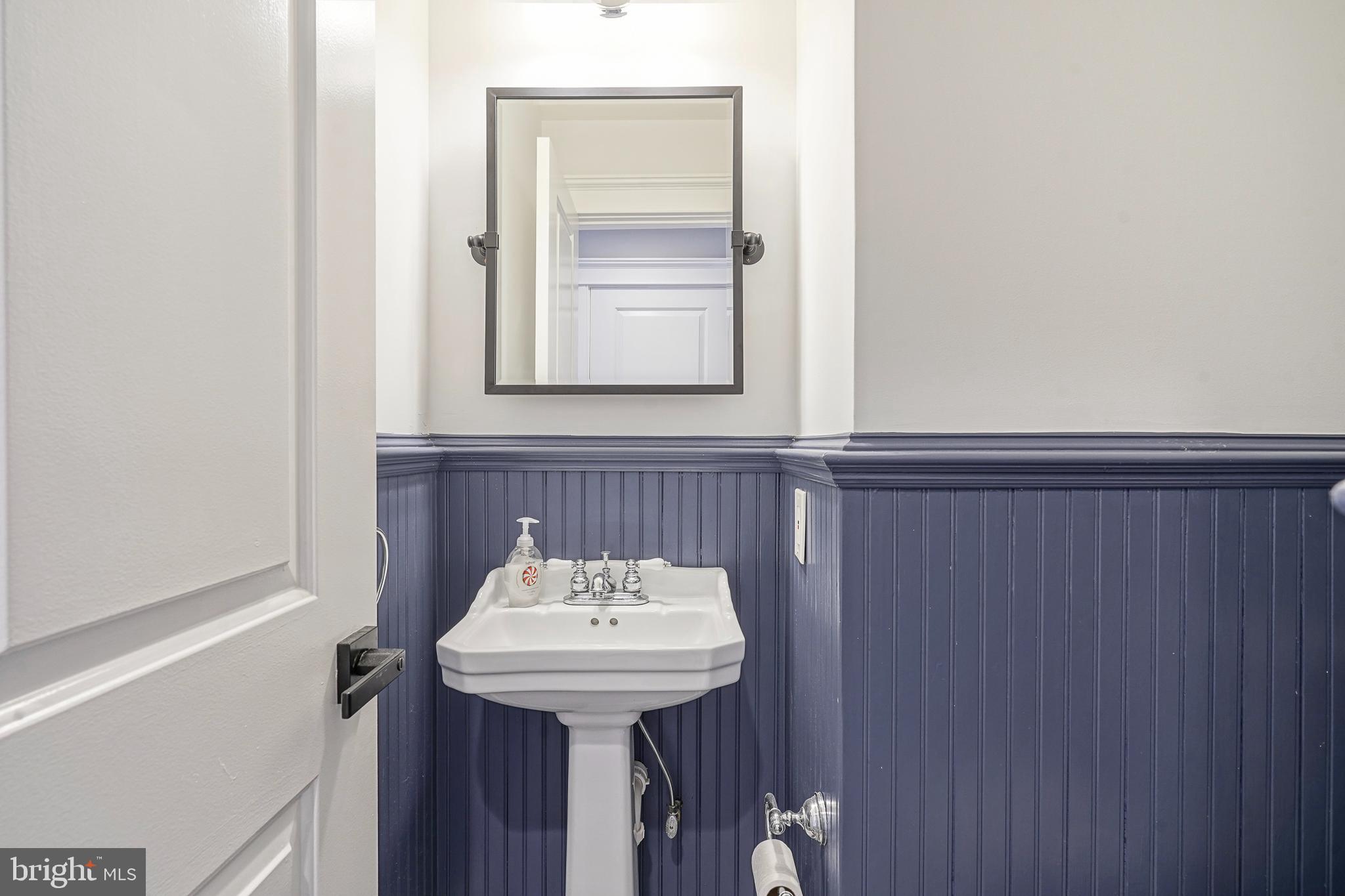 2545 S WARNOCK STREET