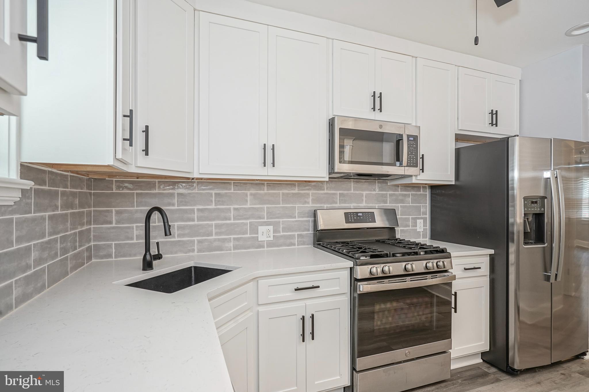 2545 S WARNOCK STREET