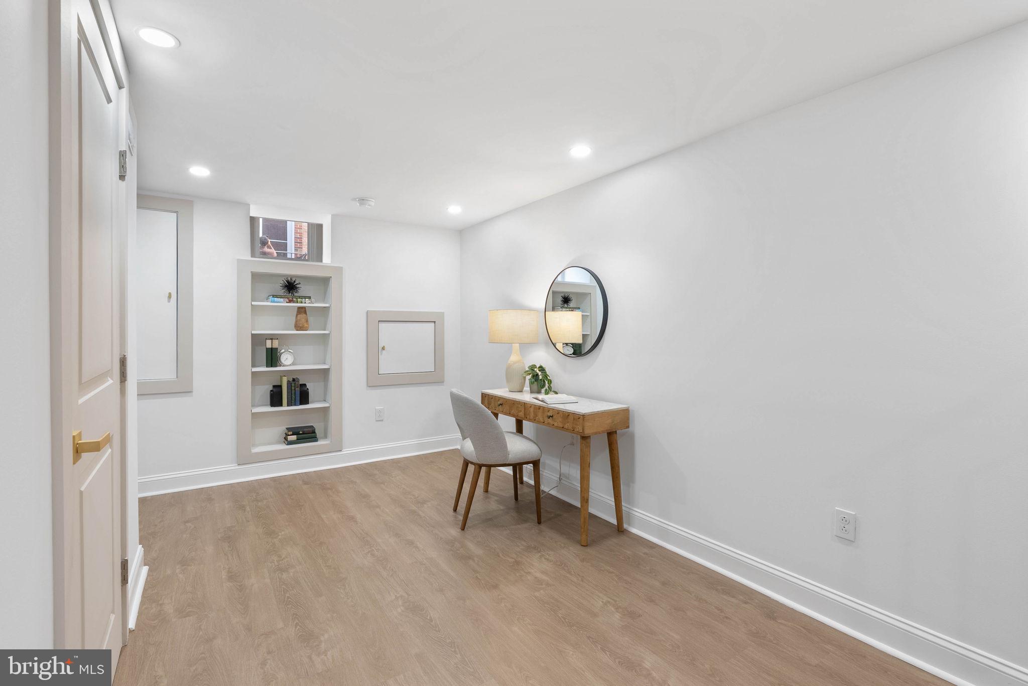 2218 S BOUVIER STREET