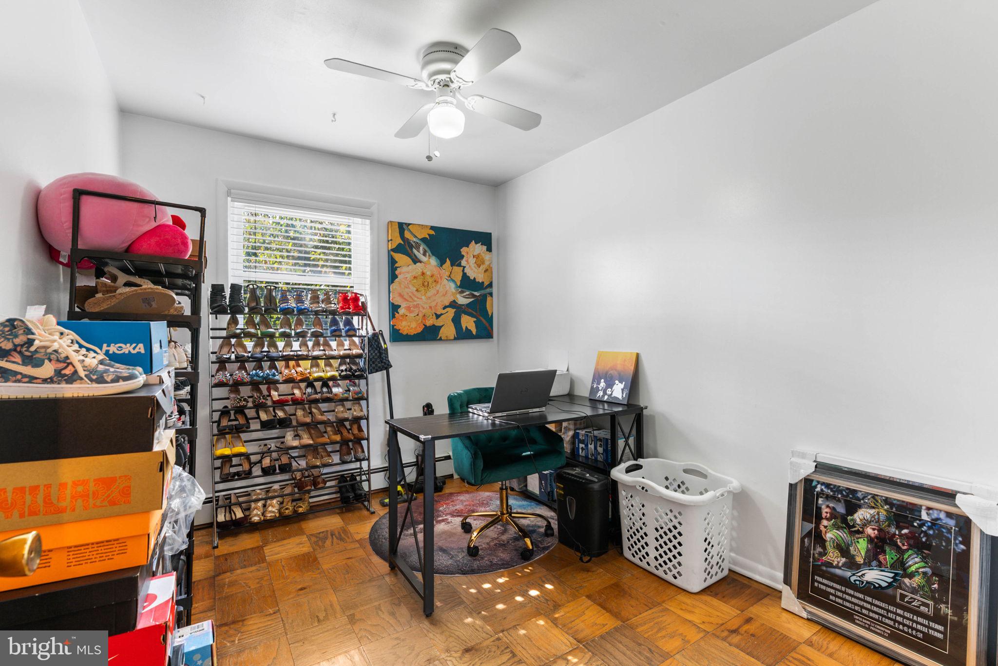 7352 MEADOWLARK PLACE