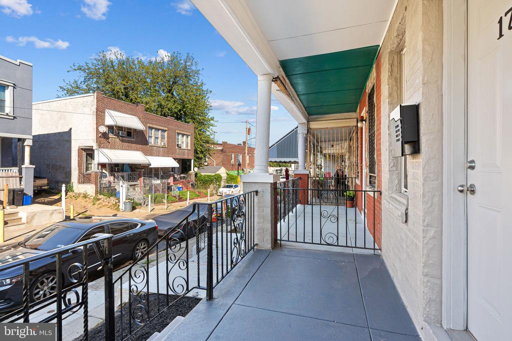170 W THELMA STREET