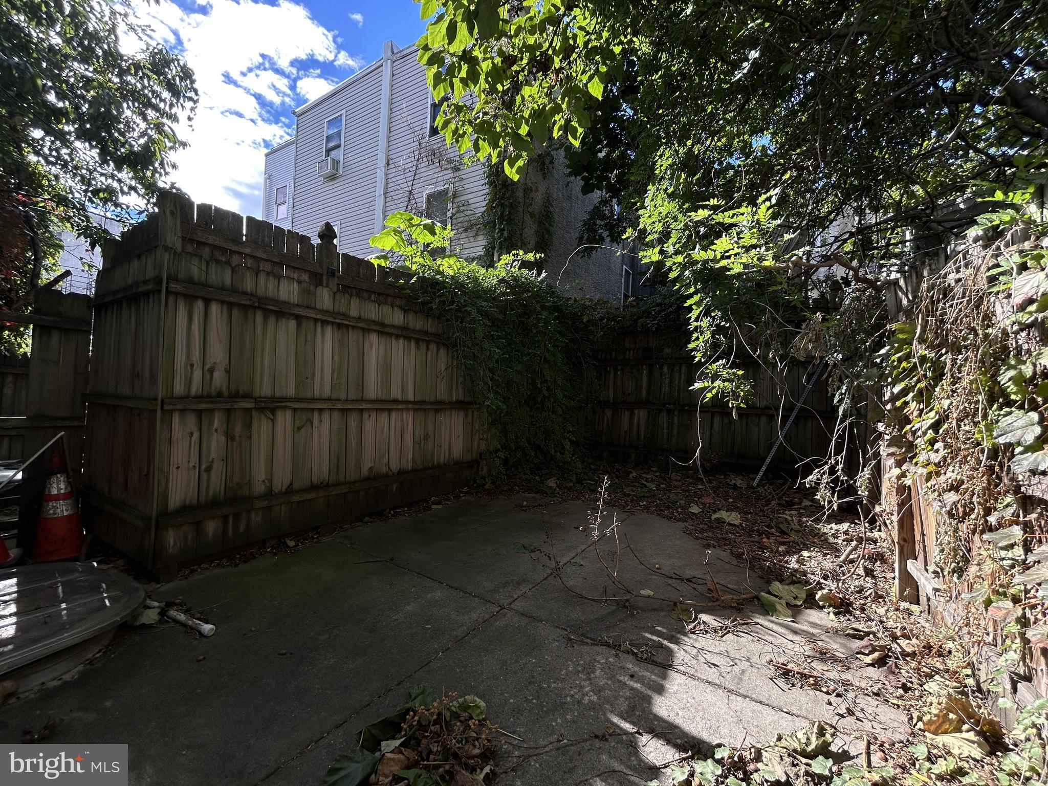 1704 N 18TH STREET 1