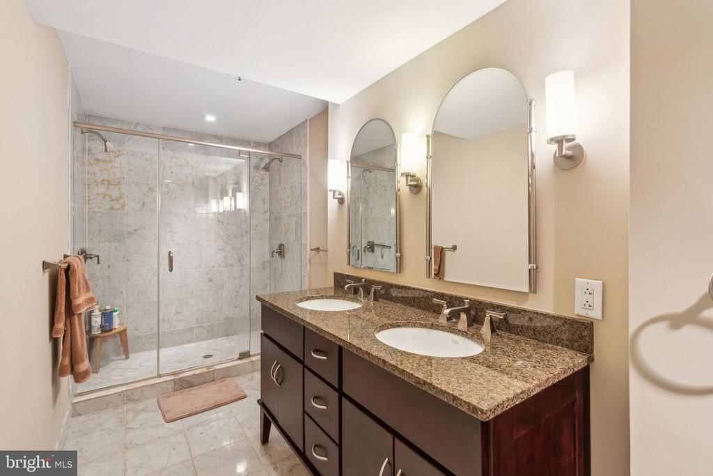 1500 CHESTNUT STREET 20K