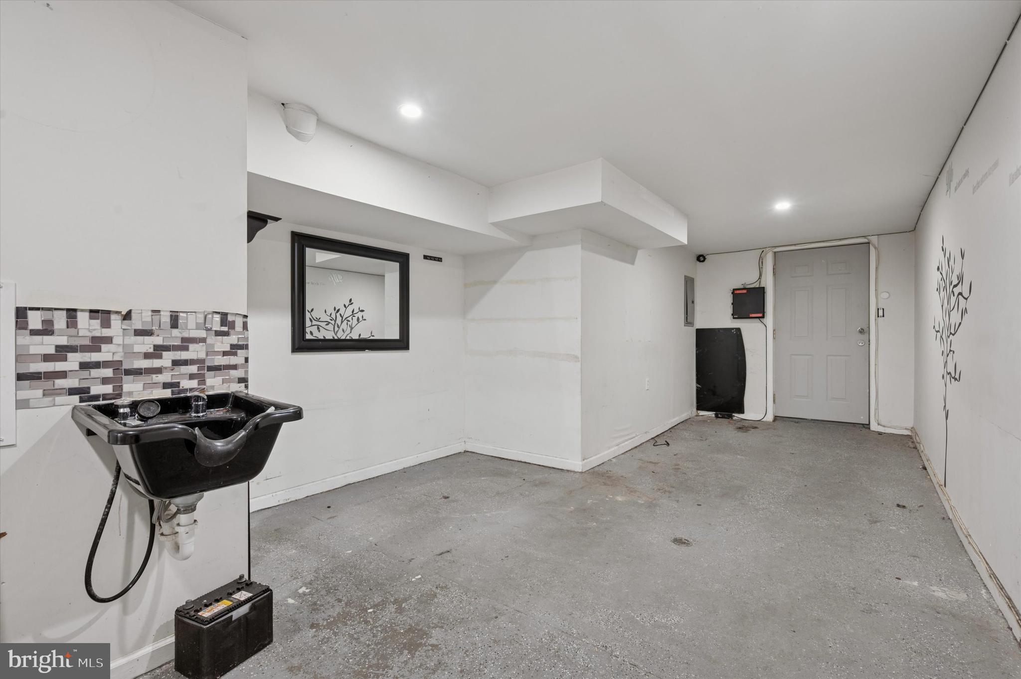 249 W CALVERT STREET