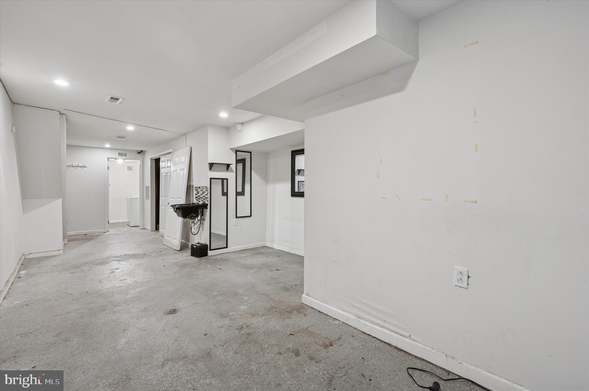 249 W CALVERT STREET