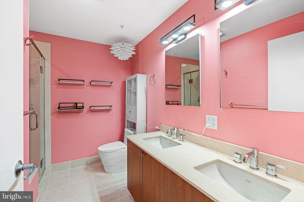 1101 LOCUST STREET 4L