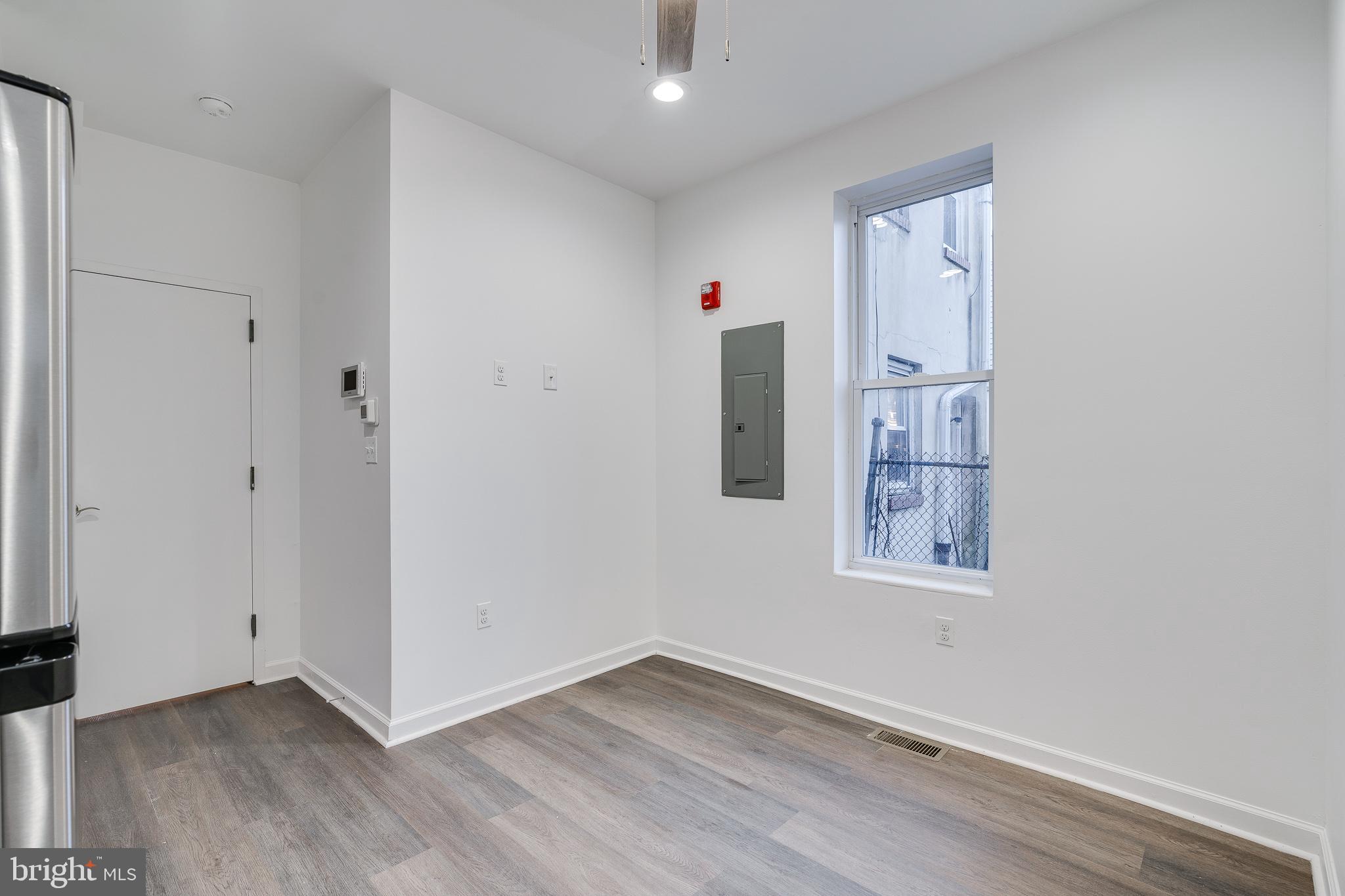 4216 WESTMINSTER AVENUE 2