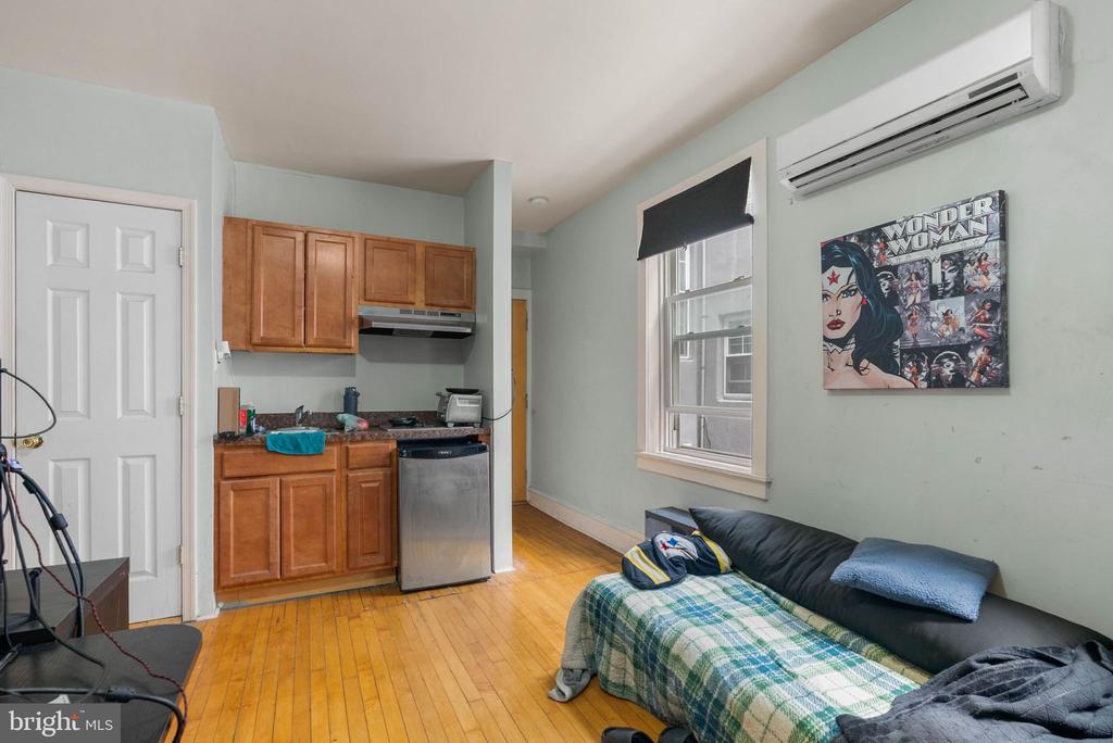 348 S 16TH STREET