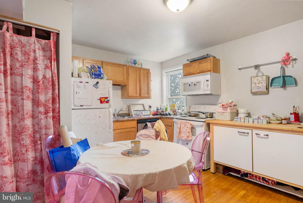 348 S 16TH STREET
