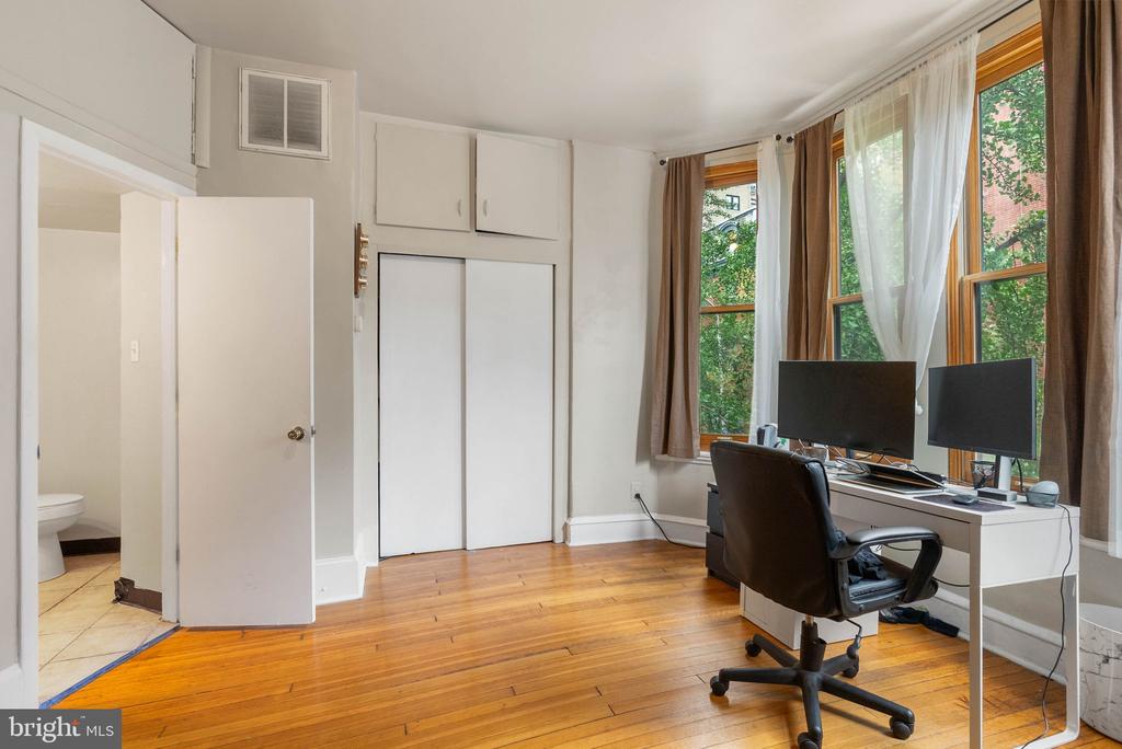 348 S 16TH STREET