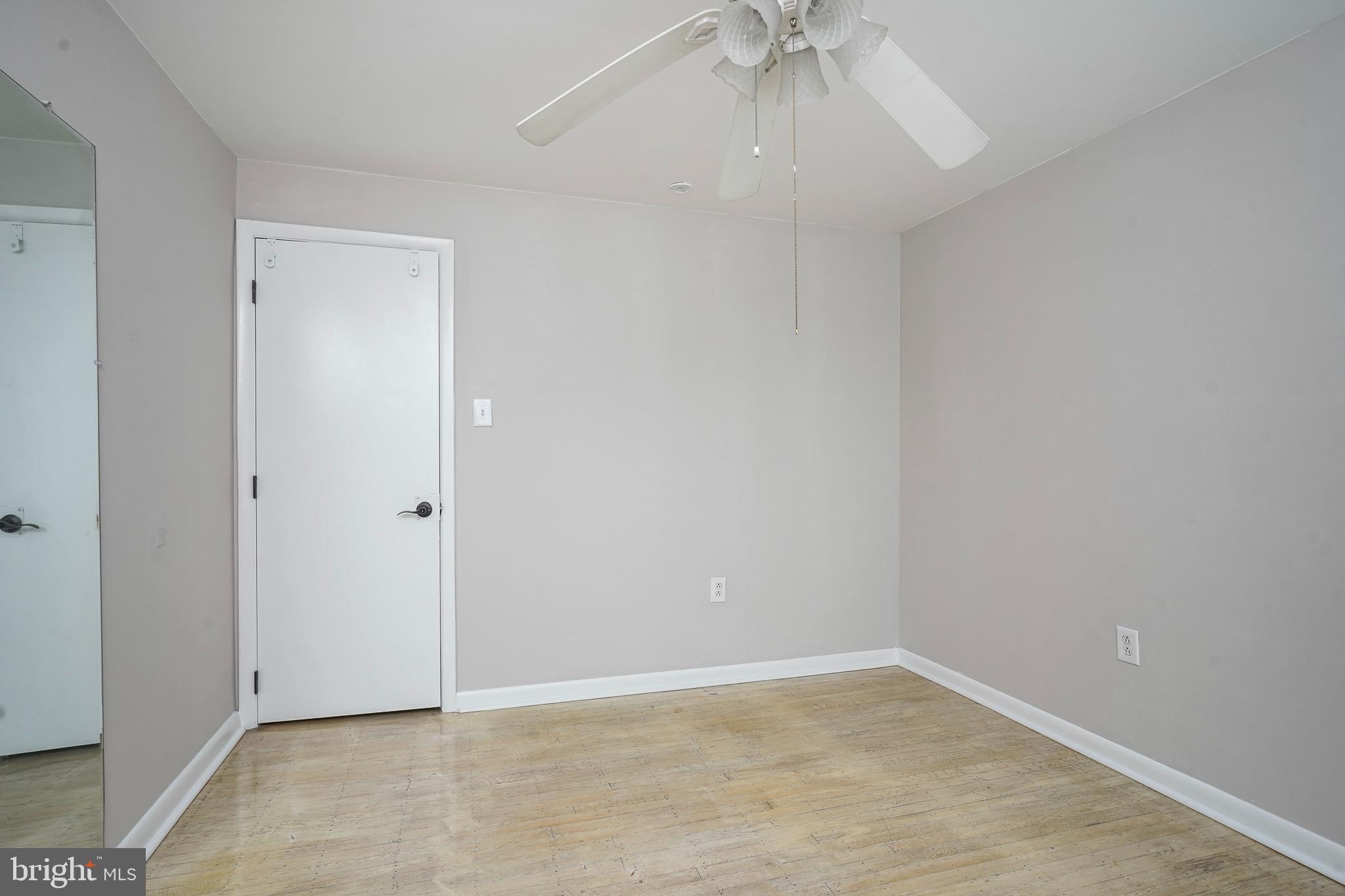 2828 S BEULAH STREET