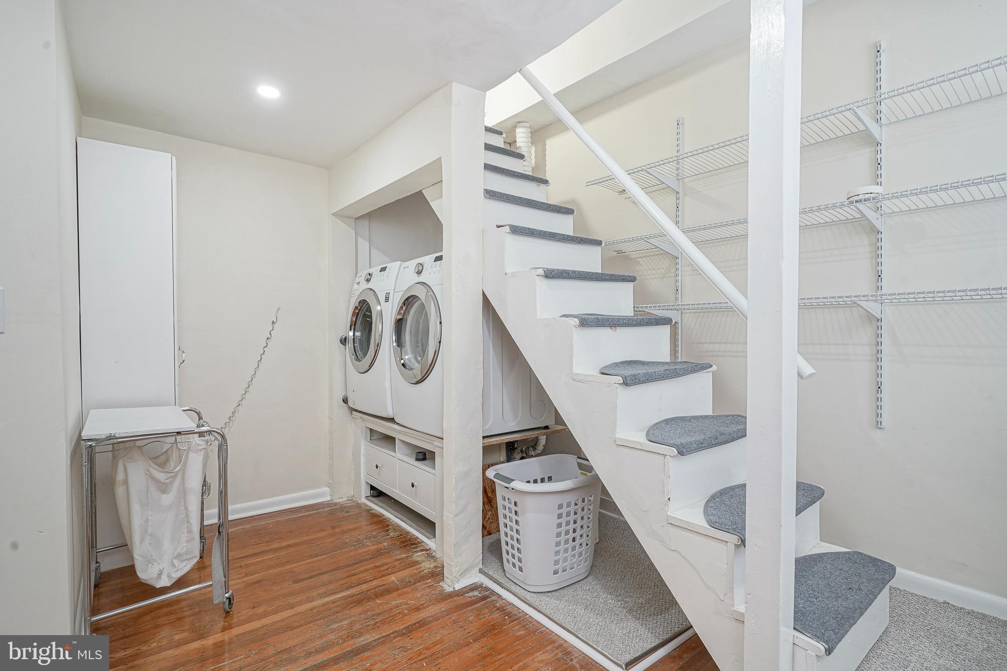 2828 S BEULAH STREET