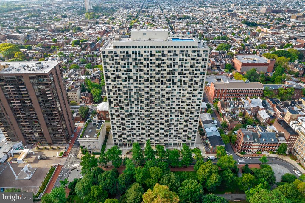 604 S WASHINGTON SQUARE 36 1015