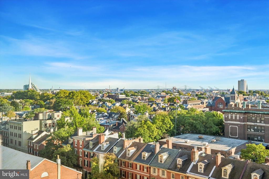 604 S WASHINGTON SQUARE 36 1015