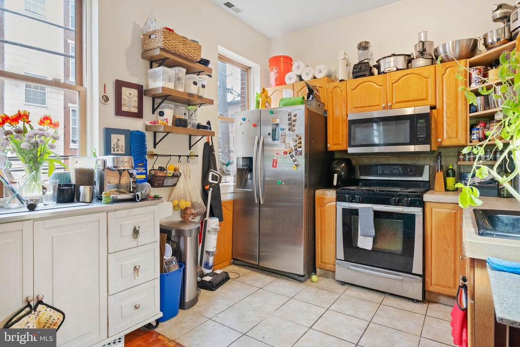 800 S 10TH STREET