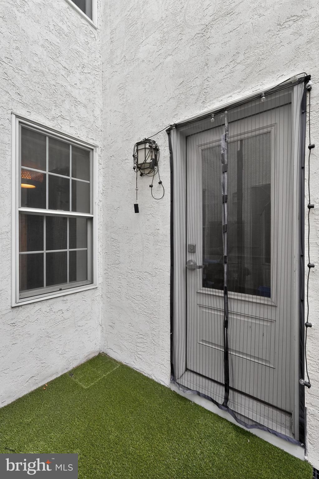 1522 RACE STREET 24 3