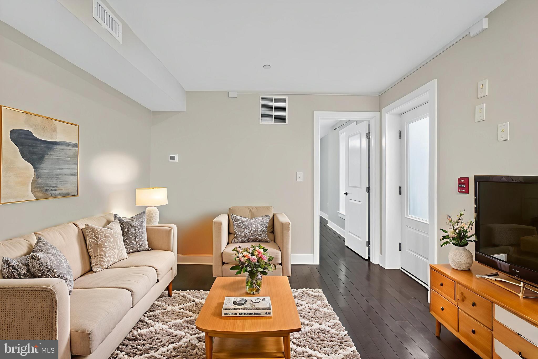 1522 RACE STREET 24 3