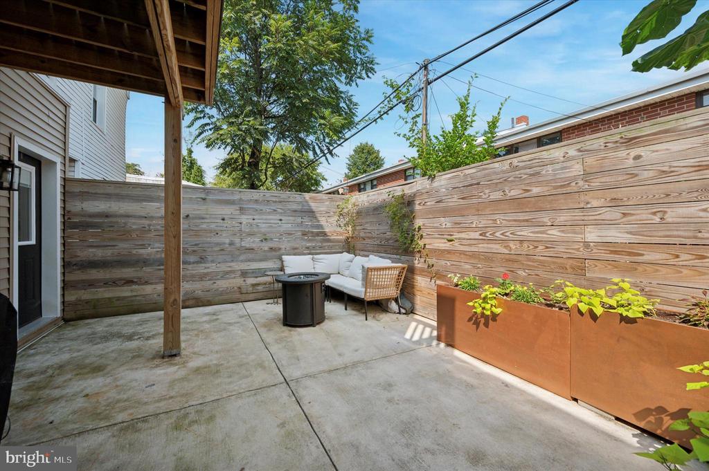 5349 PRISCILLA STREET