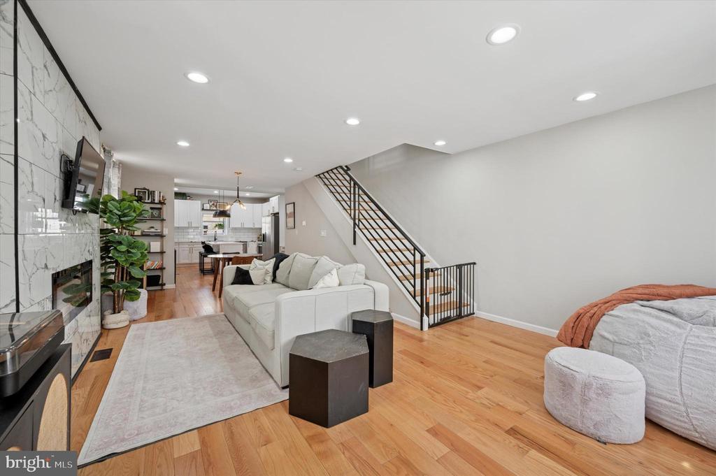5349 PRISCILLA STREET