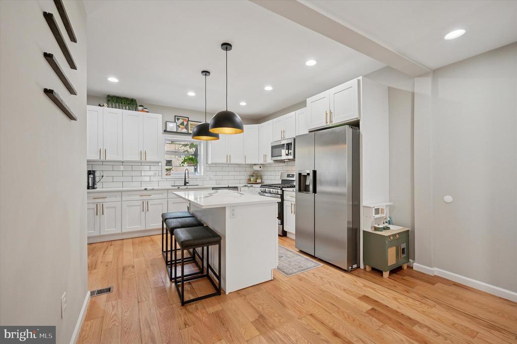5349 PRISCILLA STREET