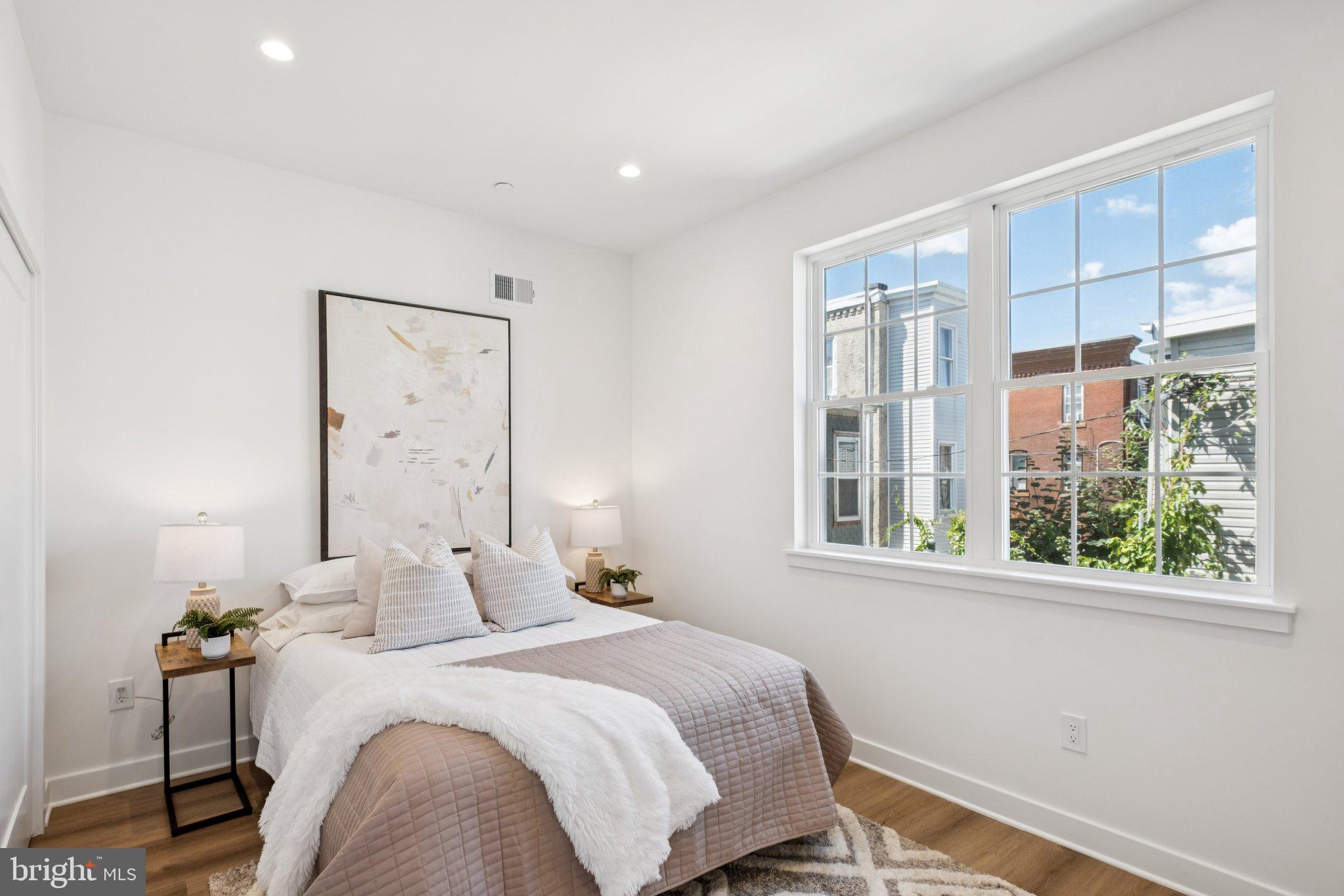 1608 N NEWKIRK STREET