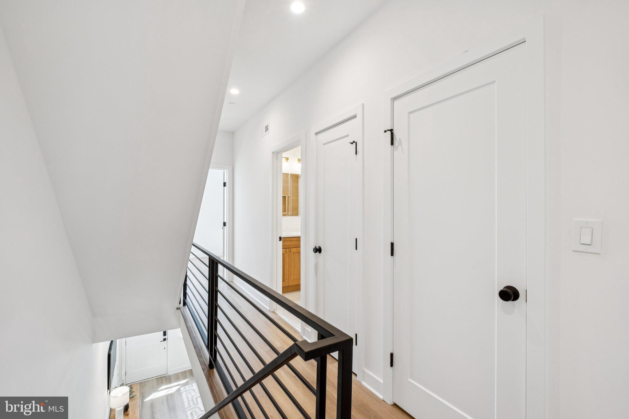 1608 N NEWKIRK STREET