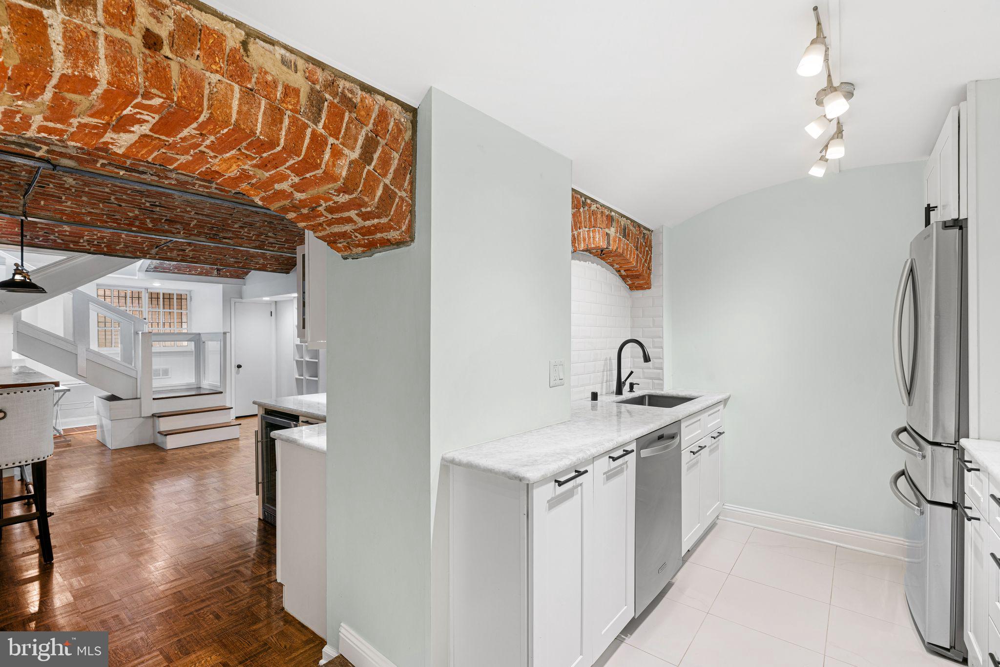 2 WILLINGS ALLEY MEWS