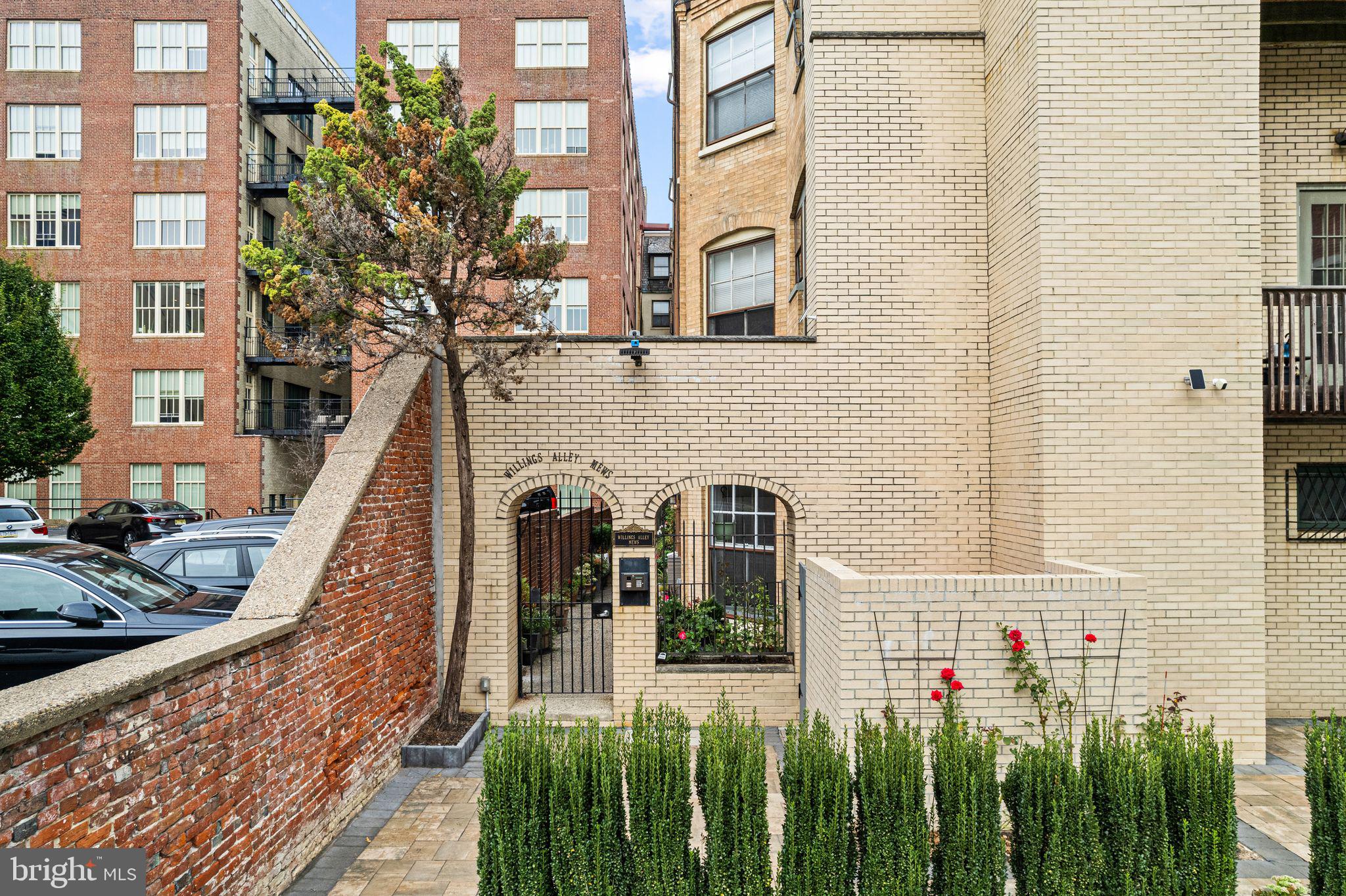 2 WILLINGS ALLEY MEWS