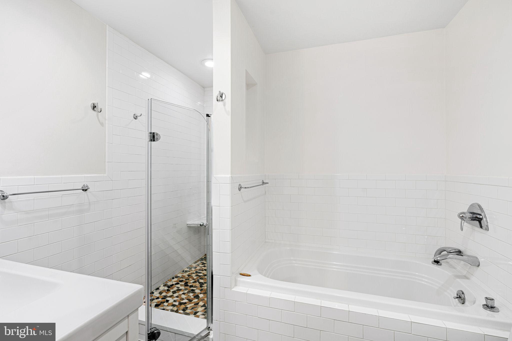 2 WILLINGS ALLEY MEWS
