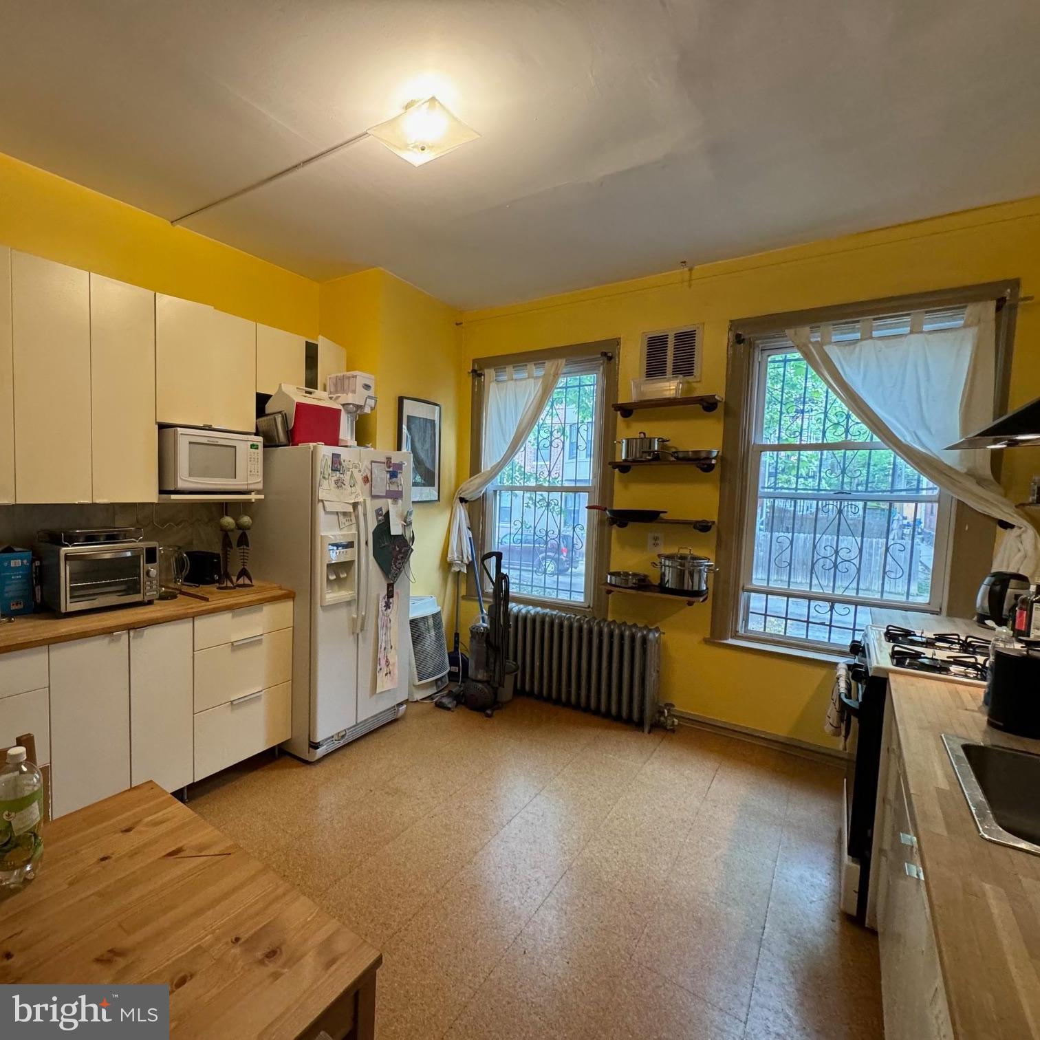 5000 FLORENCE AVENUE