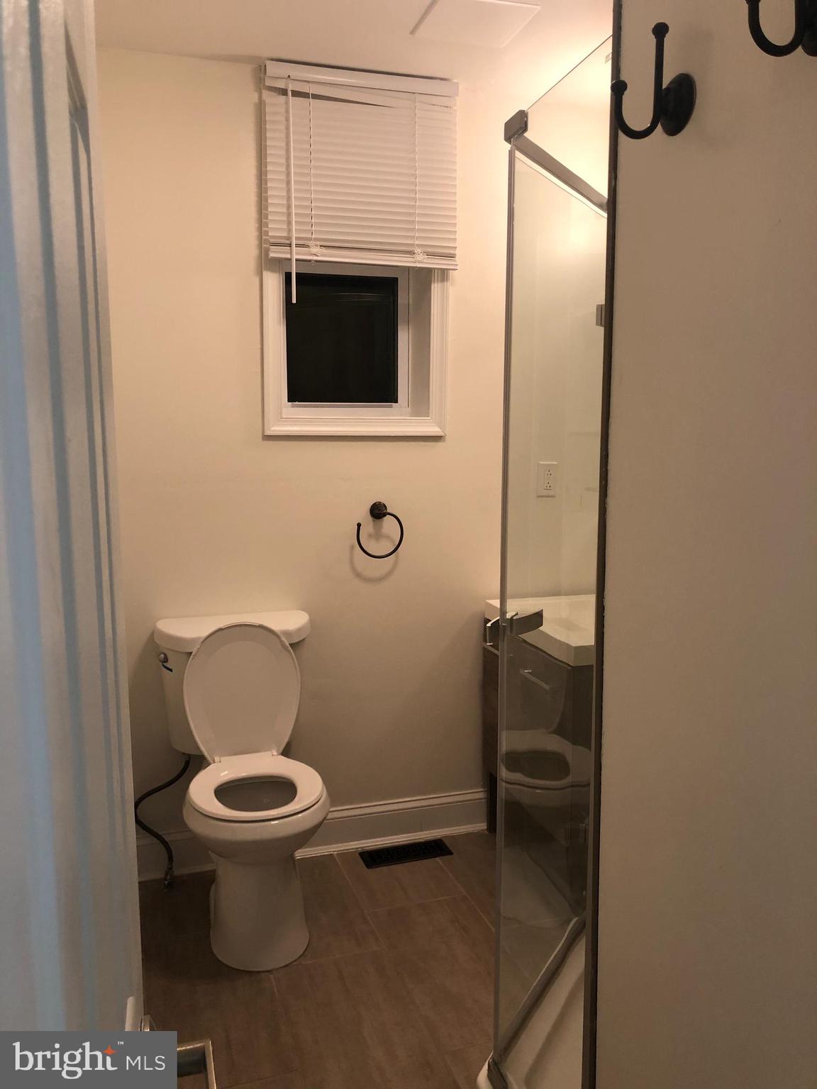 1706 N MARSHALL STREET