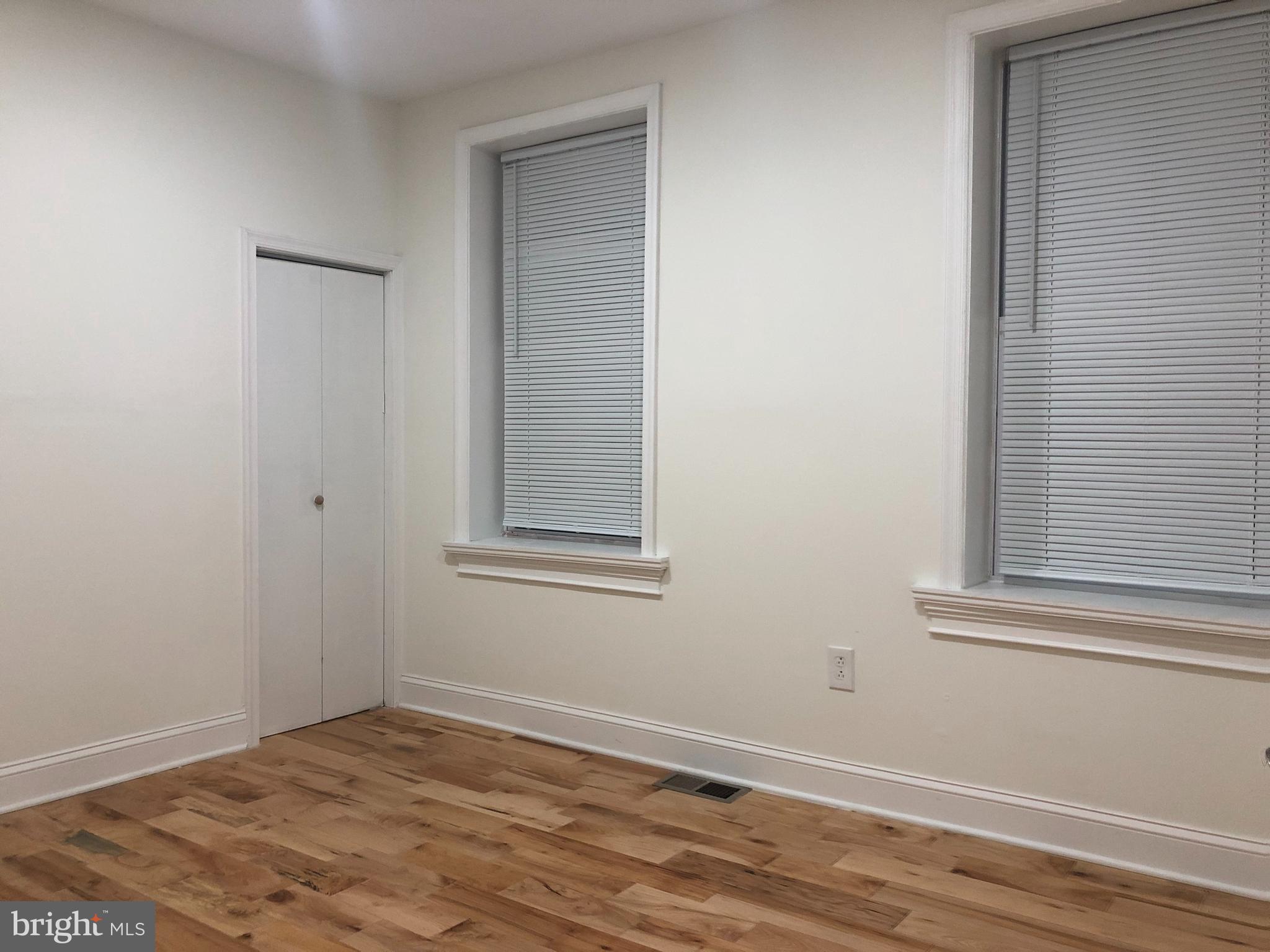 1706 N MARSHALL STREET