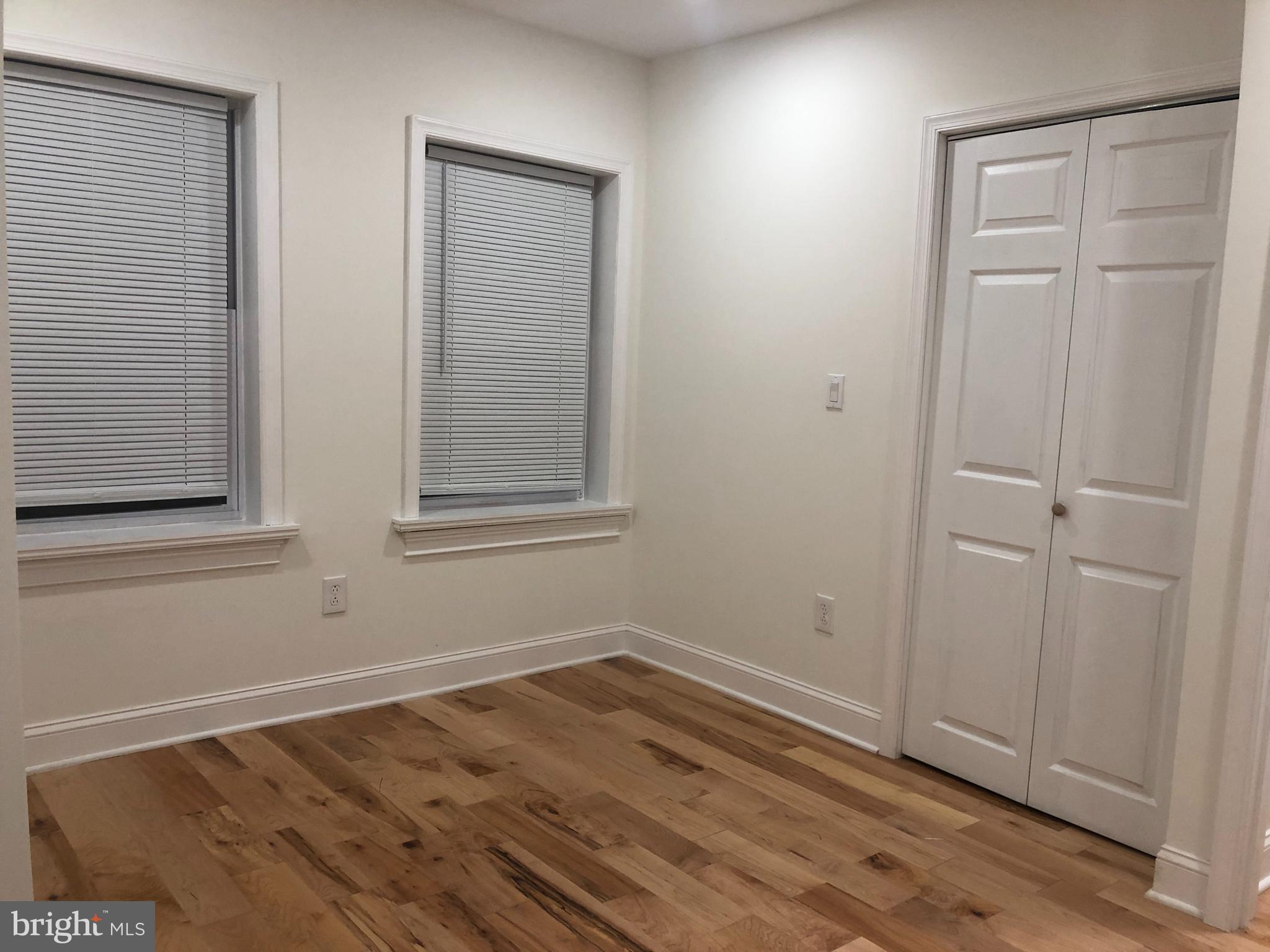 1706 N MARSHALL STREET