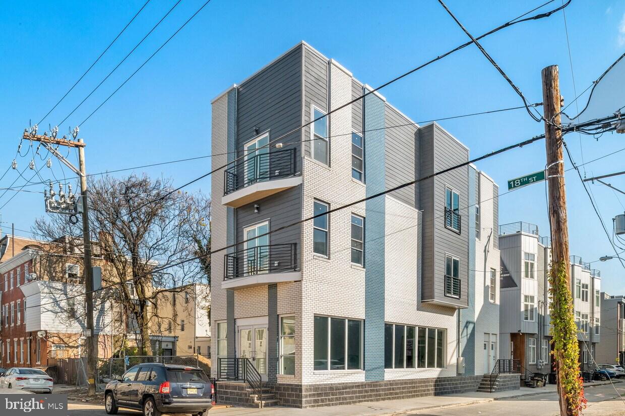 1325 N 18TH STREET COMM