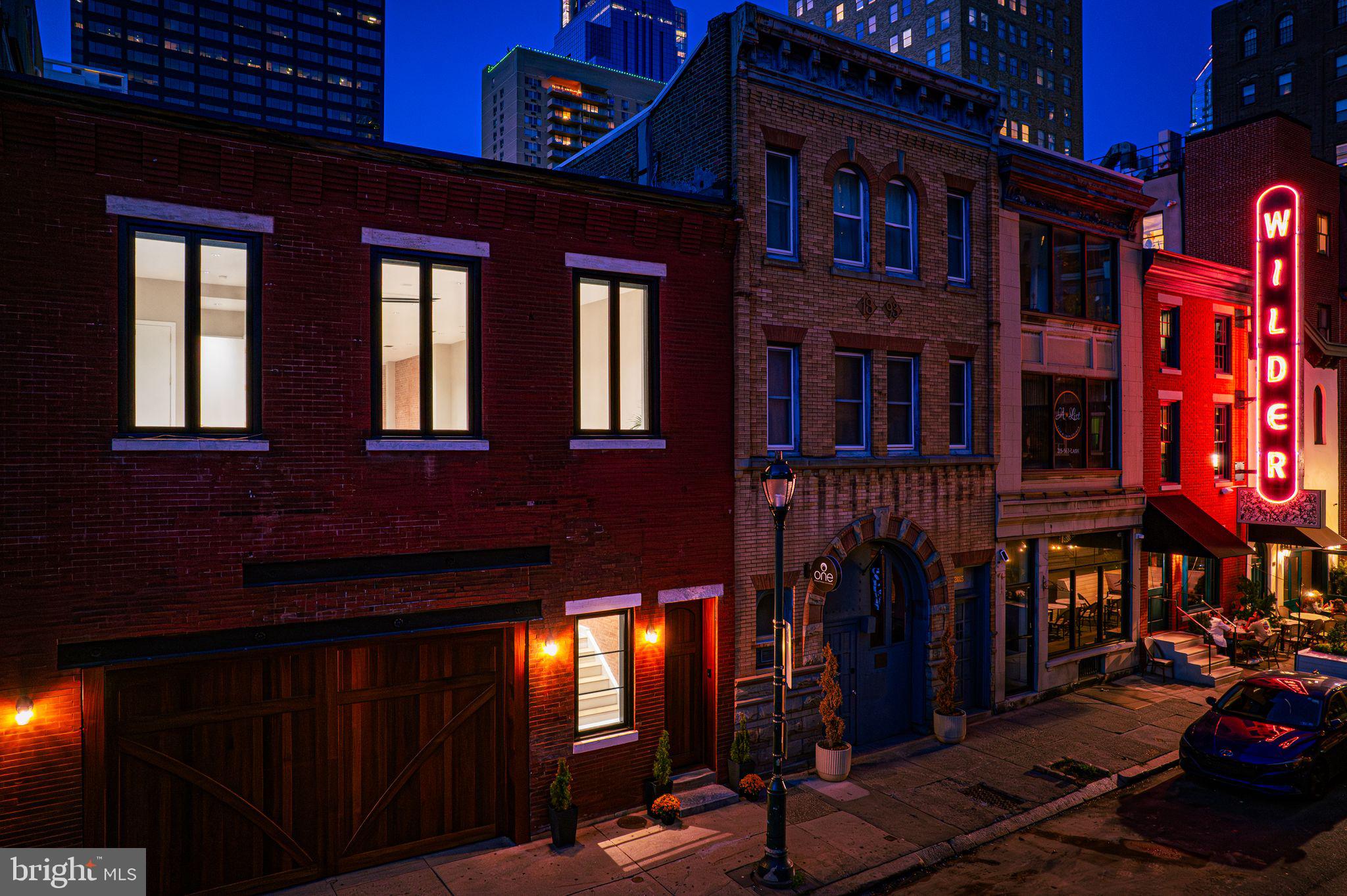 2017 SANSOM STREET