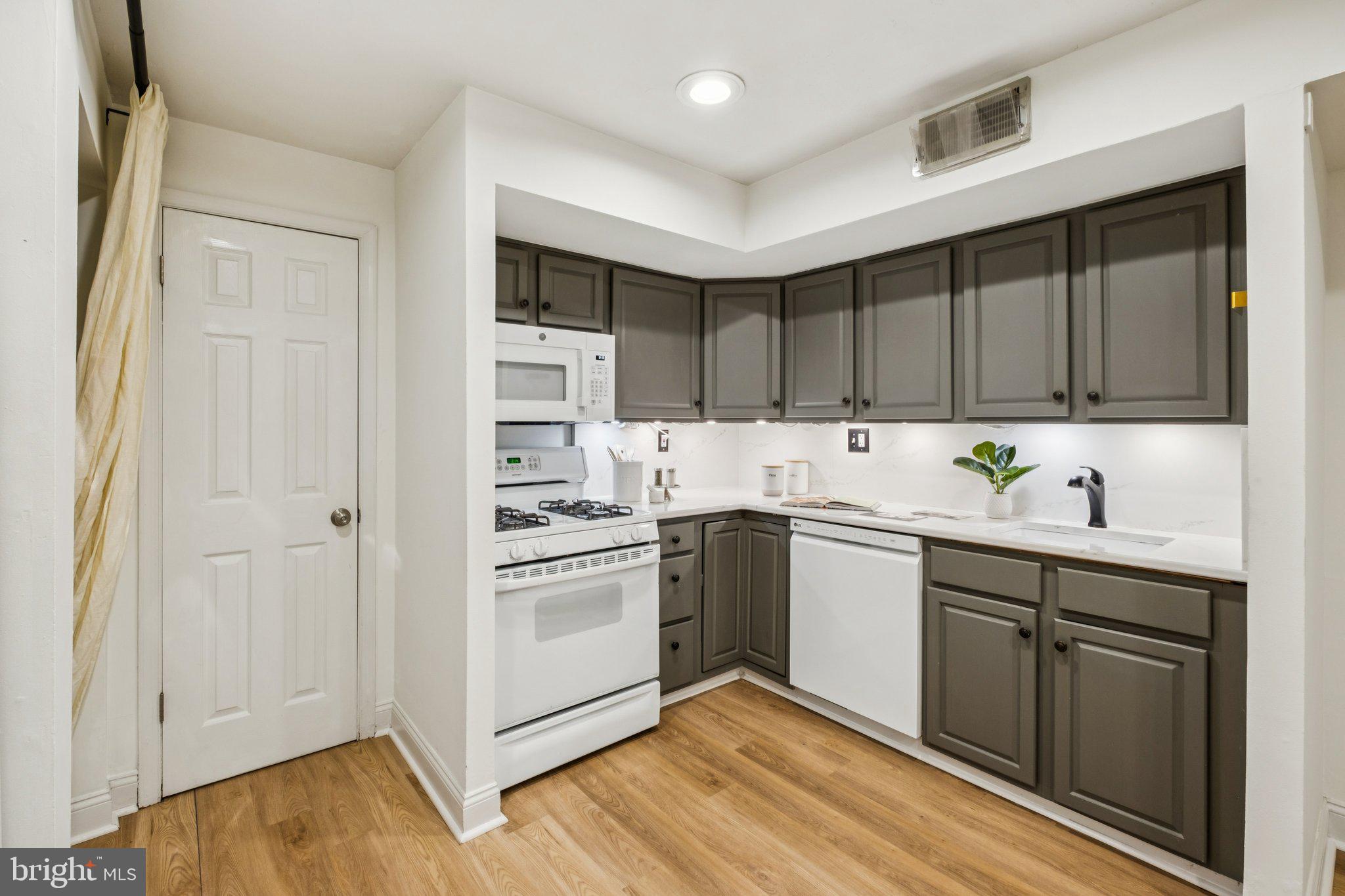 755 S 3RD STREET A