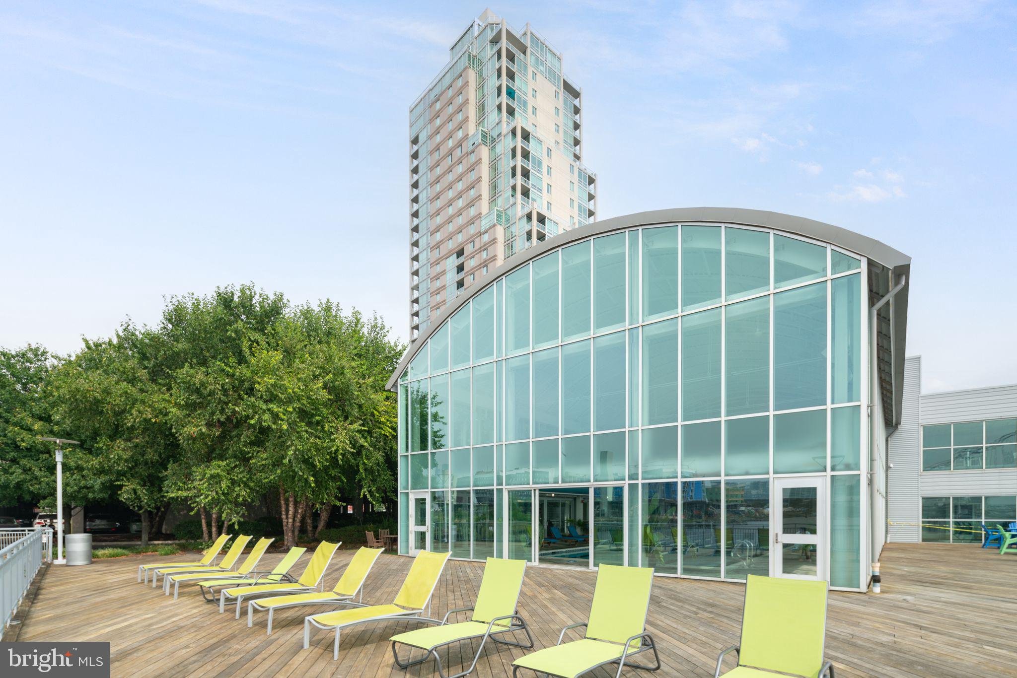 901 N PENN STREET R2605